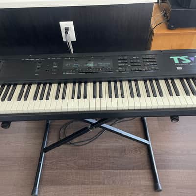 Ensoniq TS-12 Vintage Synthesizer Workstation with Rugged Padded Case image 2