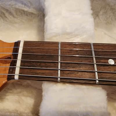 Squier Classic Vibe ’60s Stratocaster HSS Shell Pink + CME Pink Hardshell Case image 12