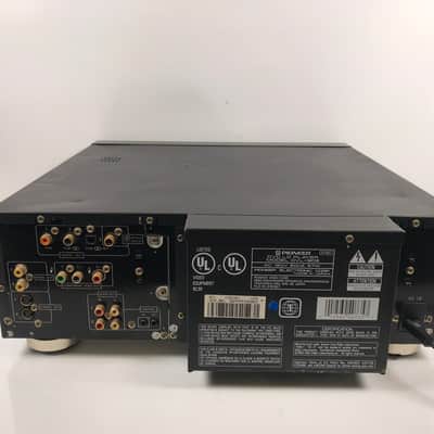Pioneer DVD/CD Laserdisc Player DVL-909 image 7