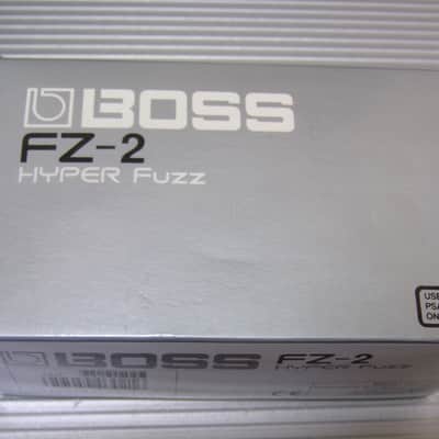 MINT Boss FZ-2 Hyper Fuzz w/ Original Box & Manual (Silver Label) 1993 - 1997 - Silver Bild 6