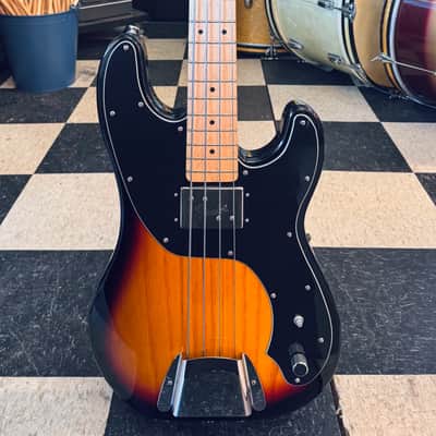 Squier Vintage Modified Precision Bass TB 2008 - 2012 3-Color Sunburst image 1