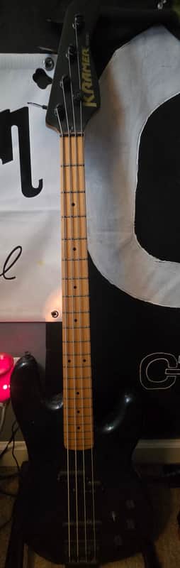 Kramer Striker 700 ST Bass Guitar image 1