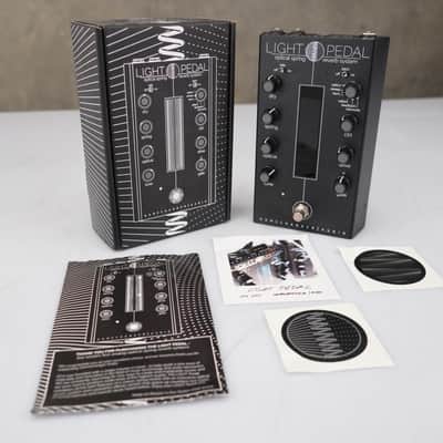 Gamechanger Audio Light Pedal Optical Spring Reverb System w/ Box #59764 image 17