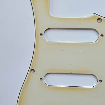 Medium/Heavy-Aged Relic 11-Hole - SSS - Cream Stratocaster Pickguard image 9