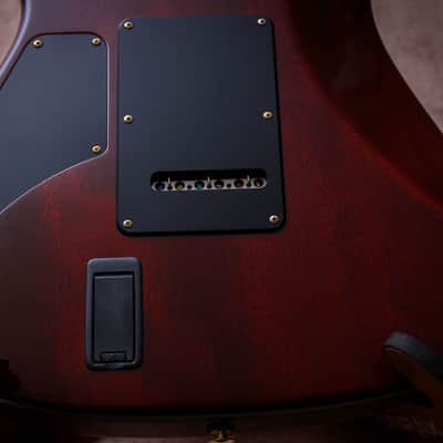 SUHR USA Standard Legacy Hardtail Limited Edition "Trans Caramel + Rosewood" (2022) image 17