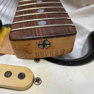 Fender Stratocaster 1965 - Sunburst image 20
