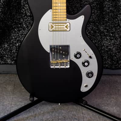 Eastman Fullertone SC'52 2025 - Present - Moss Black image 1