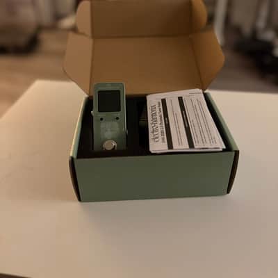 Electro-Harmonix EHX-2020-2.0 Pedal Tuner 2024 - Present - Green image 2