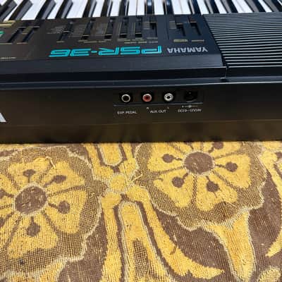 Yamaha PSR-36 image 13