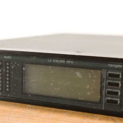 Shure UR4D Wireless Receiver w/ two UR2/SM58 Handheld Mics - L3 Band CG0128N image 7