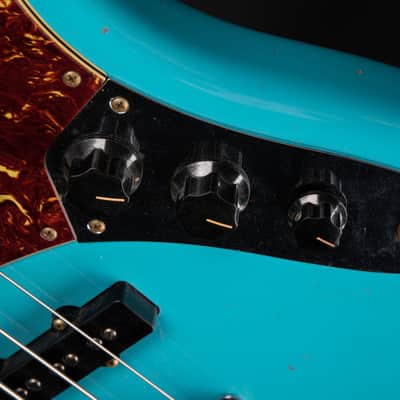 2024 - Fender Custom Shop 1964 Jazz Bass Journeyman Relic P/J - Taos Turquoise image 15