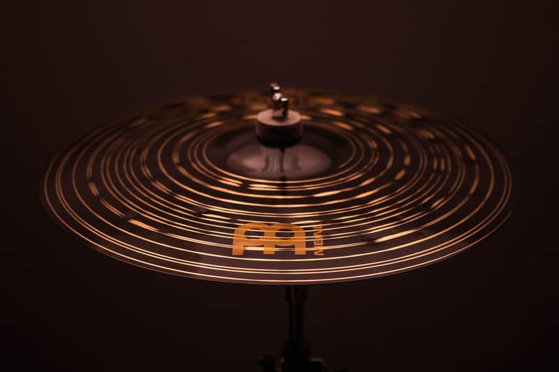 Meinl 16" Classic Customs Dark Crash image 1