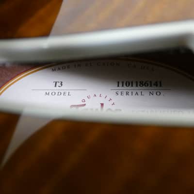 Taylor T3 With OHSC A great almost unplayed example ! image 17