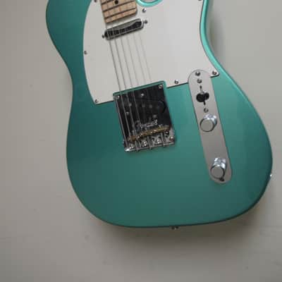 Fender USA Telecaster 2019 - Lake Placid Blue image 2