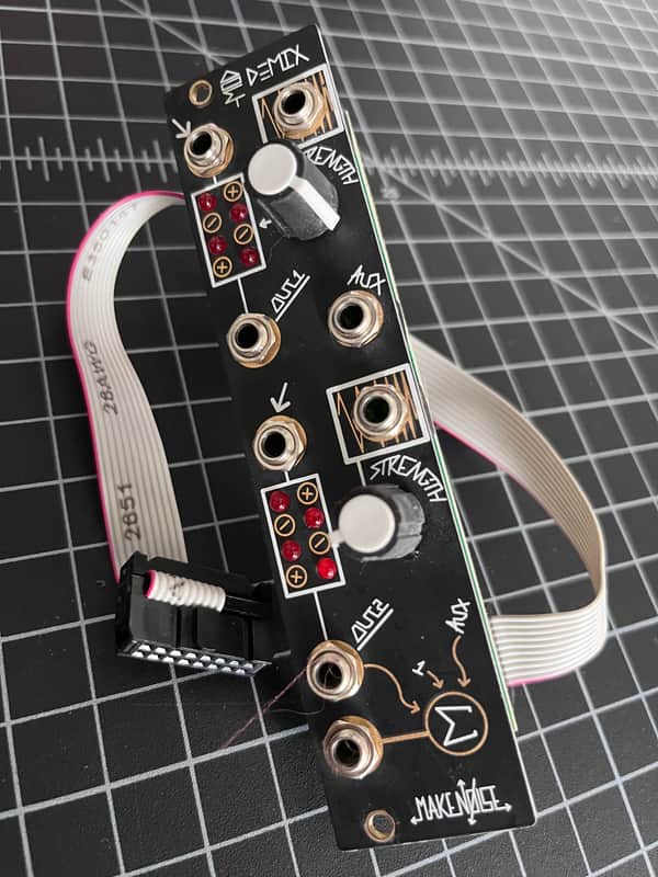 Make Noise modDemix Module Black & Gold image 1