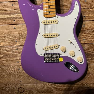 Fender Jimi Hendrix Artist Series Signature Stratocaster 2018 - 2019 - Ultraviolet image 2