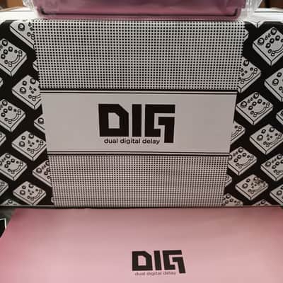 Strymon DIG Dual Digital Delay V1 2015 - 2022 - Pink image 6