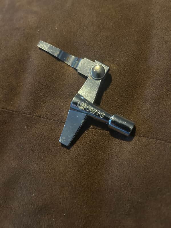 Vtg Ludwig 60s/70s drum key with attached screwdriver