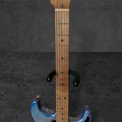 Fender Limited Edition 70th Anniversary Ultra Stratocaster HSS – Amethyst image 12