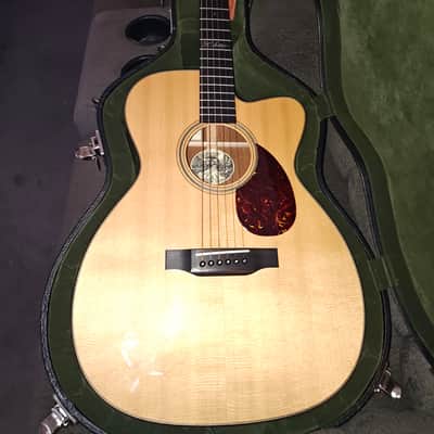 Collings OM1 Cut First Series #2 Pete Huttlinger Signature image 1