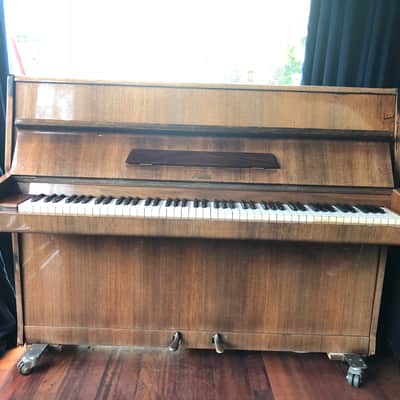 Beautiful sounding Rösler ''upright'' piano (vintage) Bild 2