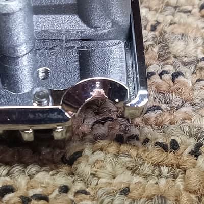 Ibanez EDGE III Tremolo System in Chrome with Hardware New Take Off zm image 8