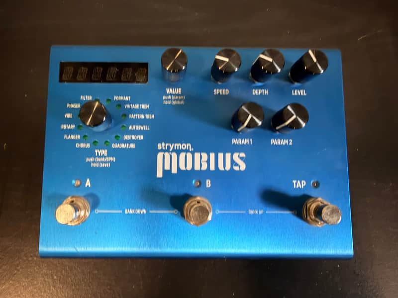 Strymon Mobius