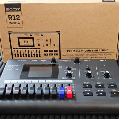 Zoom R12 Portable Multitrack Recorder 2022 - Present - Black image 1