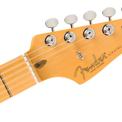 Fender American Professional Classic Stratocaster HSS, Maple Fingerboard - 3-Color Sunburst image 3