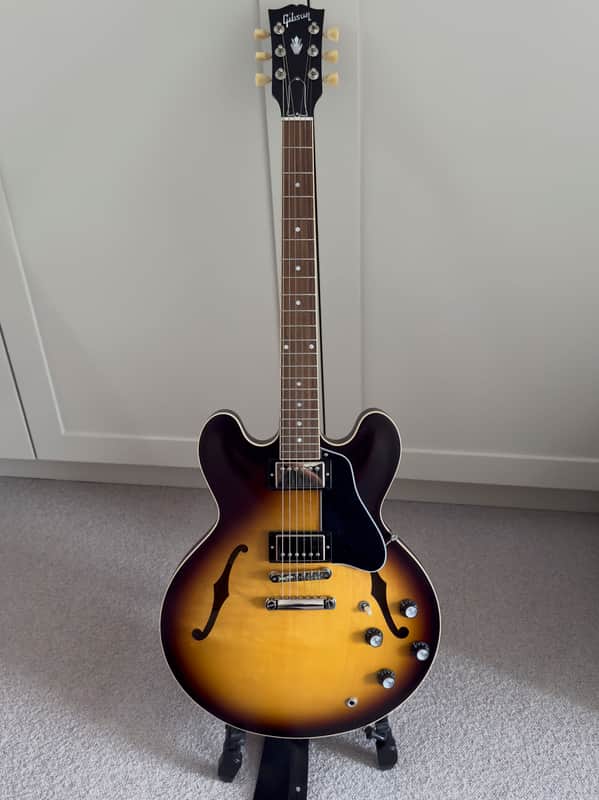 Gibson ES-335 Vintage Burst Satin - like new