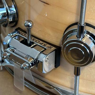 BRAND NEW DW Collectors Series Natural Lacquer 6.5x14 Snare image 10