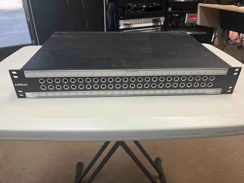 Bittree B48DC-HNLIH/E3 2005 - Black 48 Point Patchbay #1 image 1