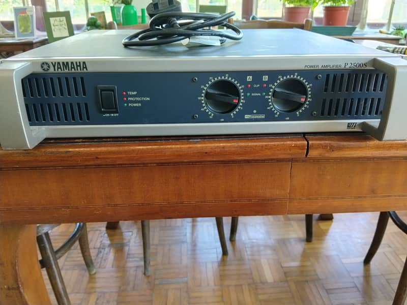 Yamaha P2500S Power Amplifier 2010s - Blue / Silver image 1