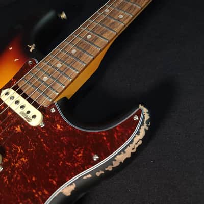 Vintage V6HMRSB HSS Icon Aged Relic Electric Guitar Gloss Sunburst image 10
