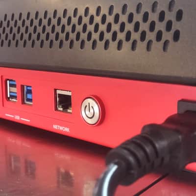 AKAI MPC KEY 61 2000-2025 - BLACK-RED image 3
