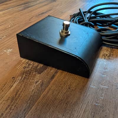 Unbranded Marshall Style Single Button Amplifier Footswitch Black No Issues image 6