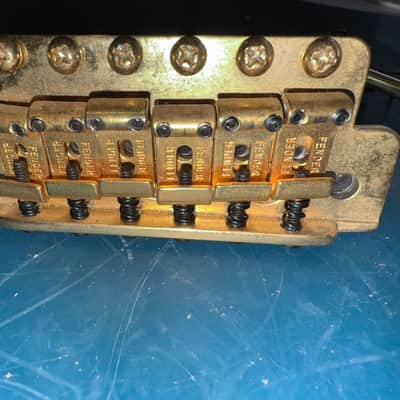 Fender Standard Stratocaster Vintage-Style Bridge Assembly image 3