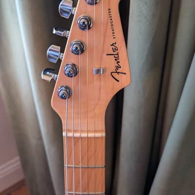 Fender American Elite Stratocaster 2019 Aged Cherry Burst with S1 Switch image 4