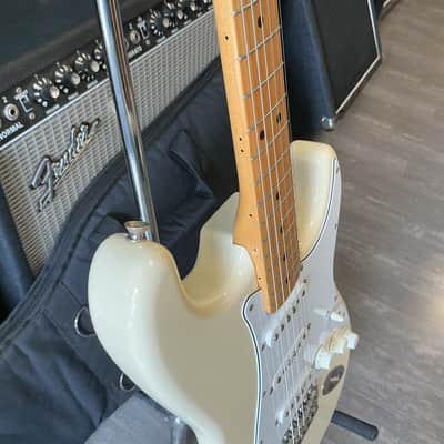 Fender ST-68 Stratocaster Reissue MIJ used image 3