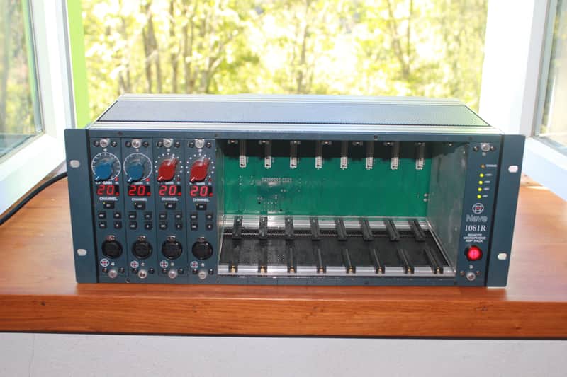 Neve 1081 마이크 프리앰프 (Neve 1081 Mic Preamplifier)
