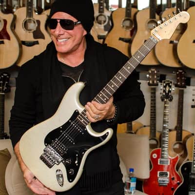 Neal Schon Fender Stratocaster Pearl White (Lights Strat) (Pre-Owned) image 1
