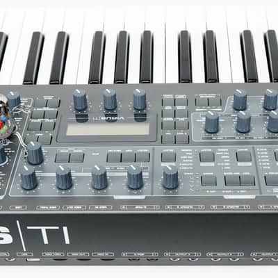 Access Virus Ti2 Darkstar Synthesizer Keyboard + Top Zustand + 1,5J Garantie image 9