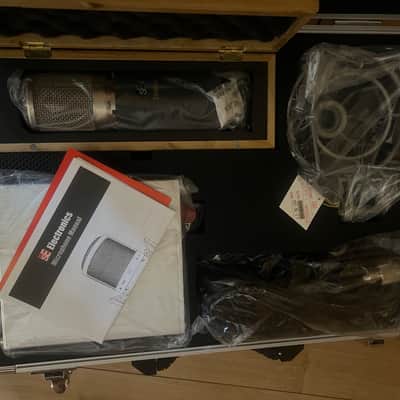 sE Electronics Z5600a II Tube Condenser Mic – Open Box / Mint – Complete Set w/ PSU & Case image 4