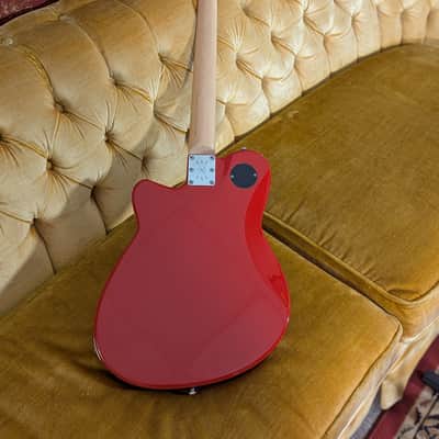 Reverend Buckshot with Rosewood Neck 2024 - Party Red image 13