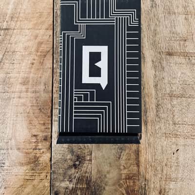Qu-Bit Electronix Surface 2020 - Present - Black image 2