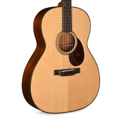Martin Custom Shop M/0000 Grand Auditorium Spruce/Mahogany (Serial #M3020903) image 1