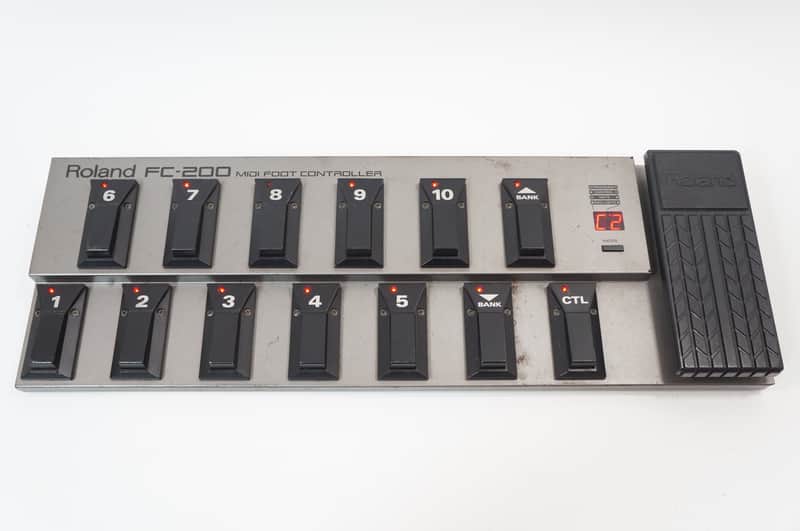 Roland FC-200 MIDI Foot Controller Battery Powered Multifunction