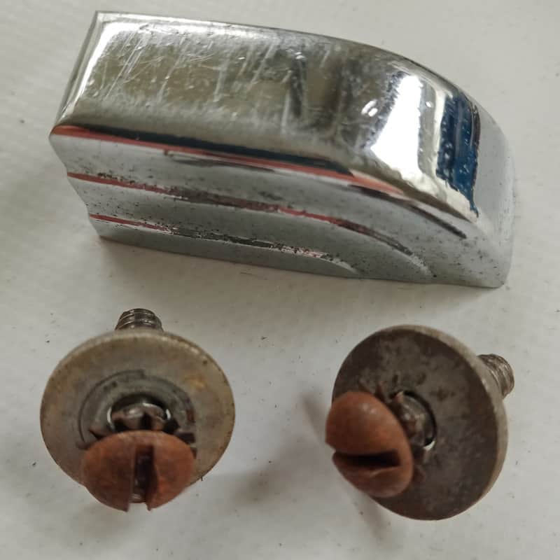 Leedy&Ludwig 1+Chrome Beavertail Concert Snare Drum Lug 40s-50s Flat-Head Screw image 1