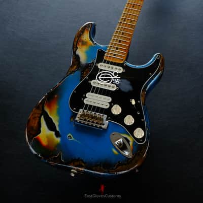 Fender Stratocaster Special Edition HSS Pelham Blue/Sunburst Heavy Aged Relic by East Gloves Customs image 2
