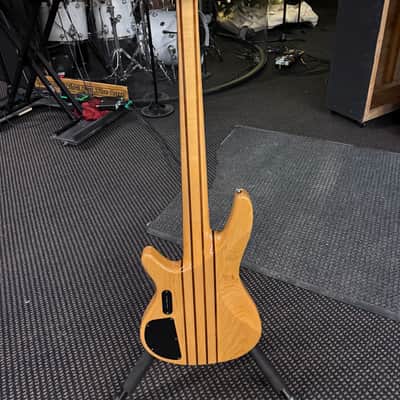 Ibanez SRX705-NT 5 string neck-through bass image 5